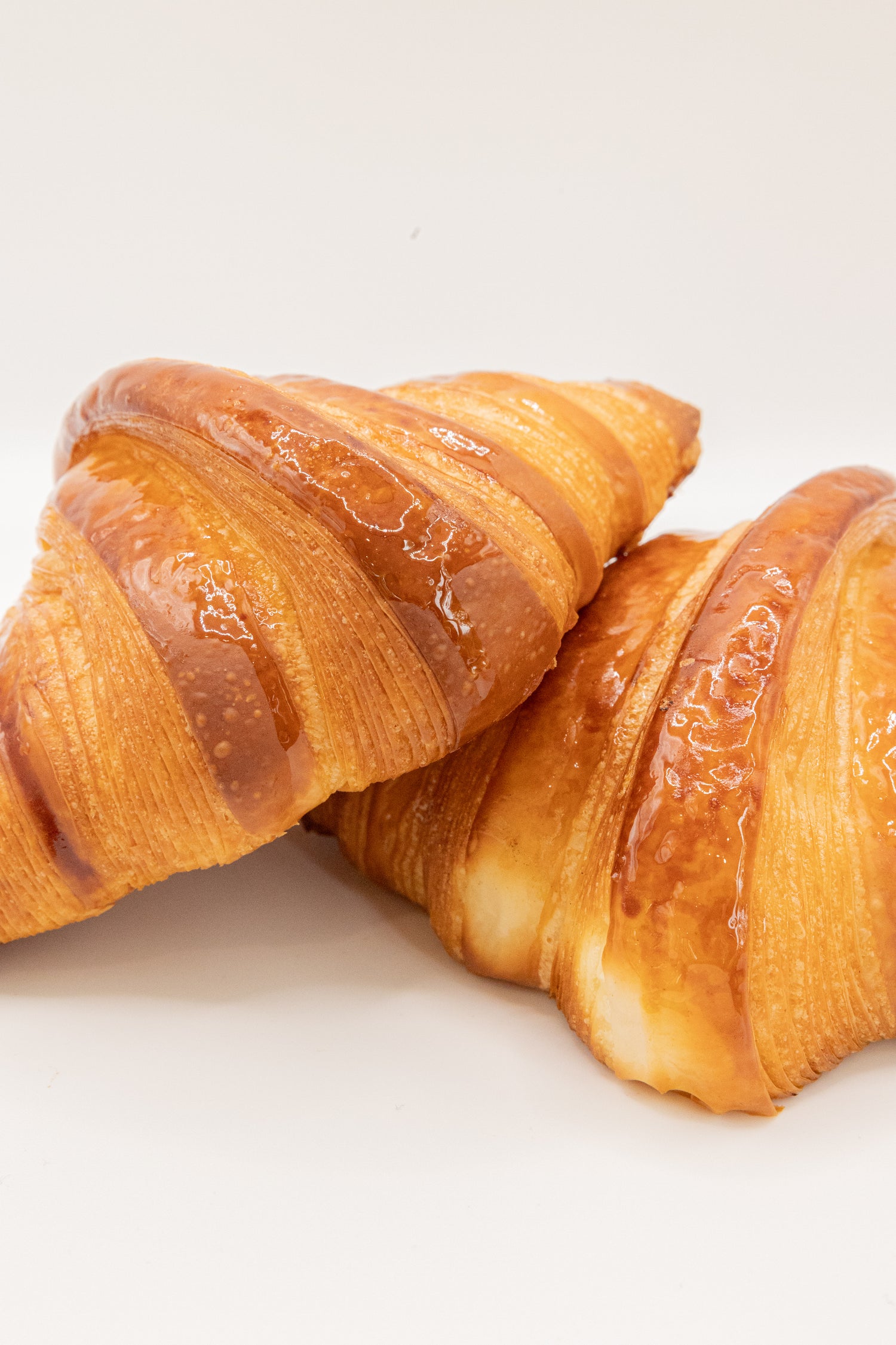 Croissants Maison 1830, boulangerie pâtisserie snacking à Saint-Joseph-de-Rivière et Meilleure Boulangerie des Alpes lors de la Meilleure Boulangerie de France