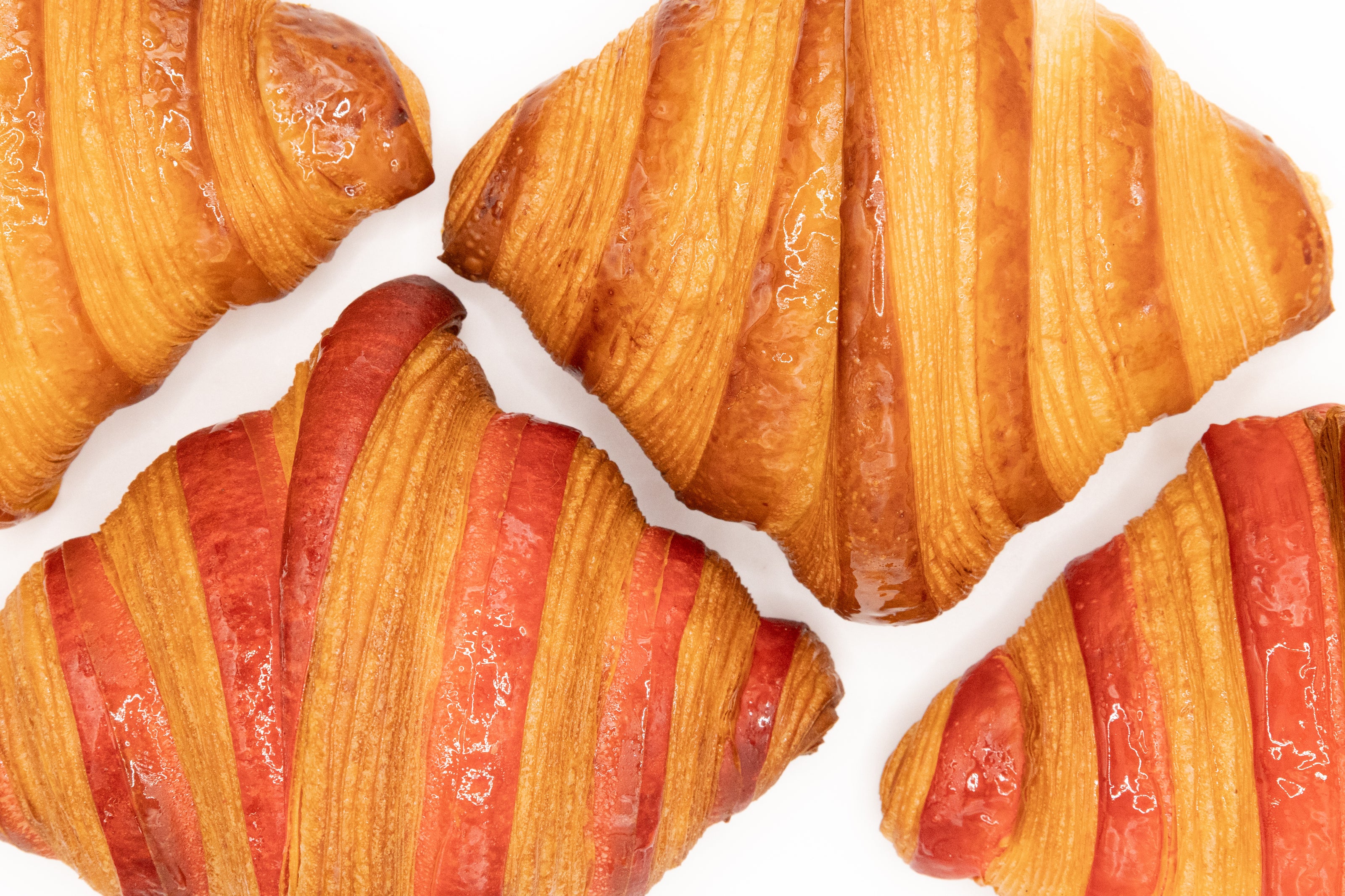 Croissants Maison 1830, boulangerie pâtisserie snacking à Saint-Joseph-de-Rivière et Meilleure Boulangerie des Alpes lors de la Meilleure Boulangerie de France