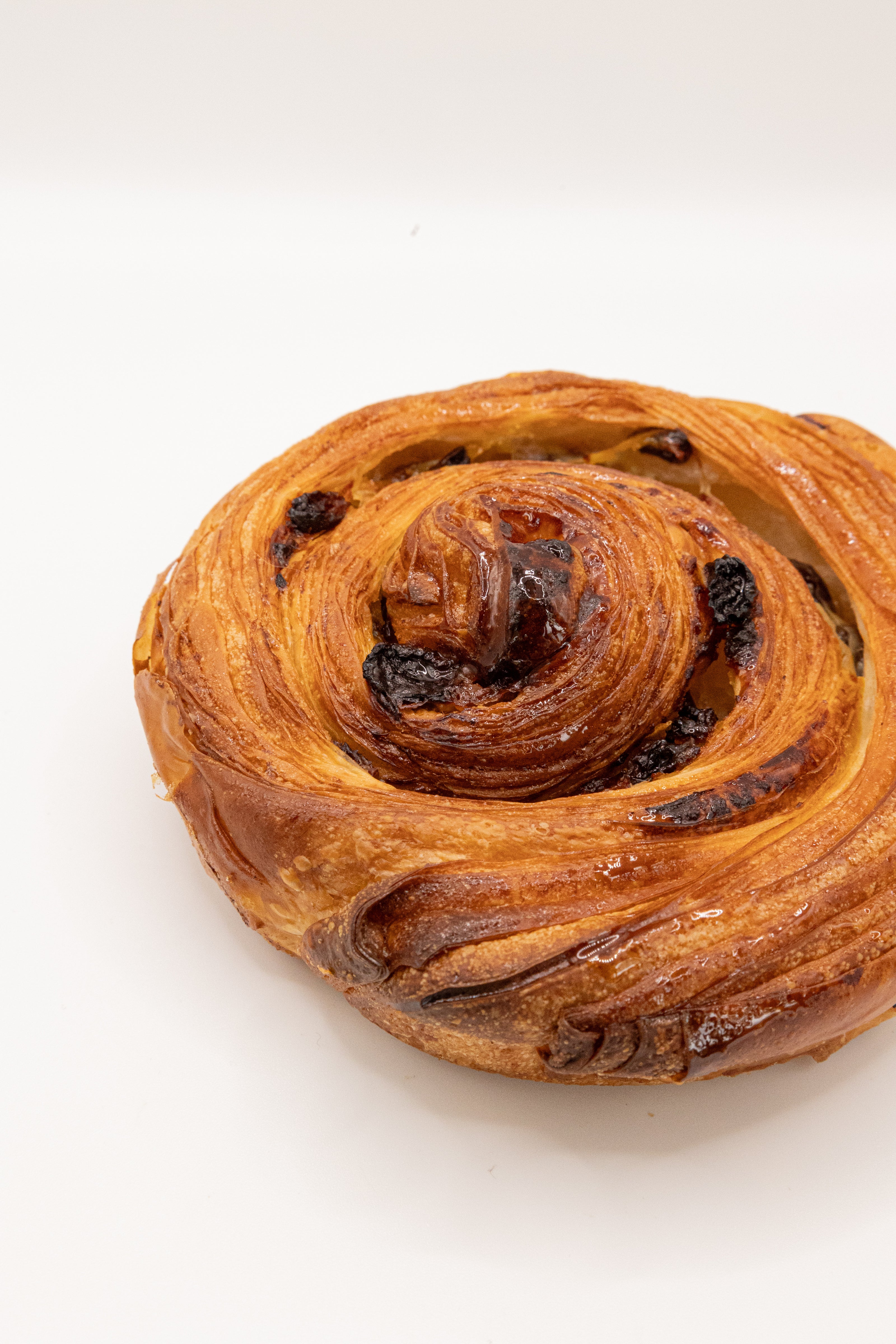 Pain au raisin Maison 1830, boulangerie pâtisserie snacking à Saint-Joseph-de-Rivière et Meilleure Boulangerie des Alpes lors de la Meilleure Boulangerie de France